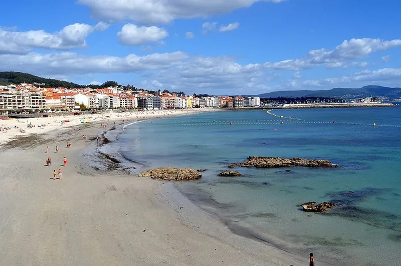Playa Caneliñas en Sanxenxo, Pontevedra — foto 3 de 5