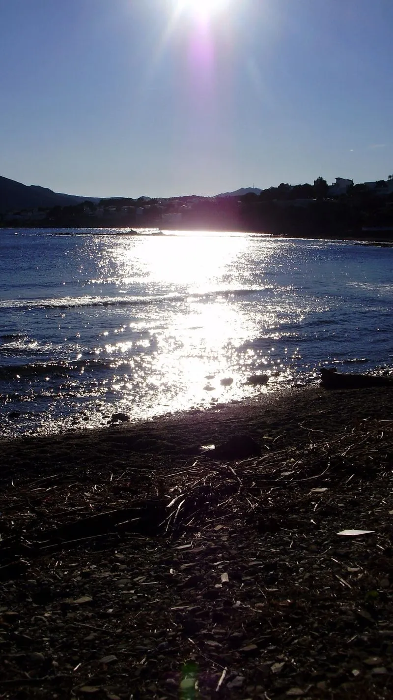 Playa Canyelles en Llançà, Gerona — foto 3 de 5