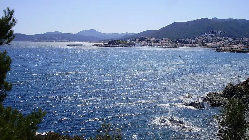 Playa Canyelles en Llançà, Gerona — foto 4 de 5