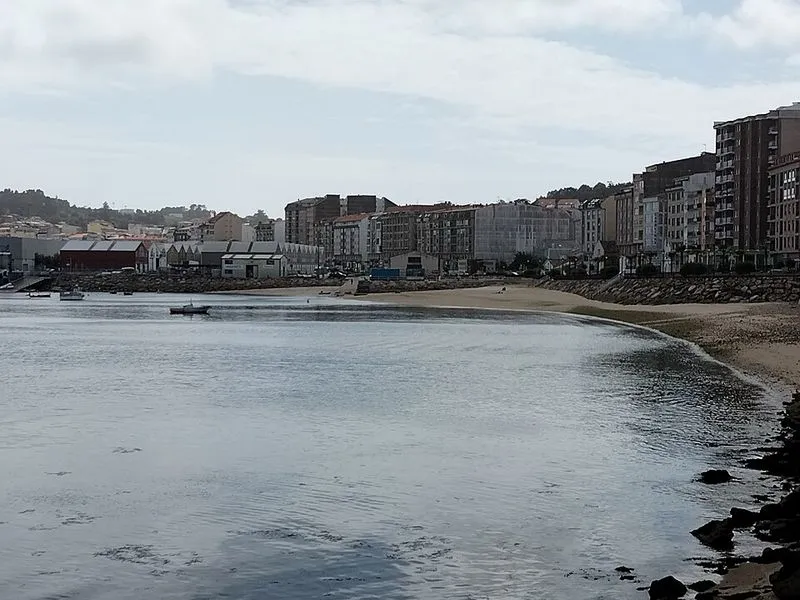 Playa de Carolinas en Ribeira