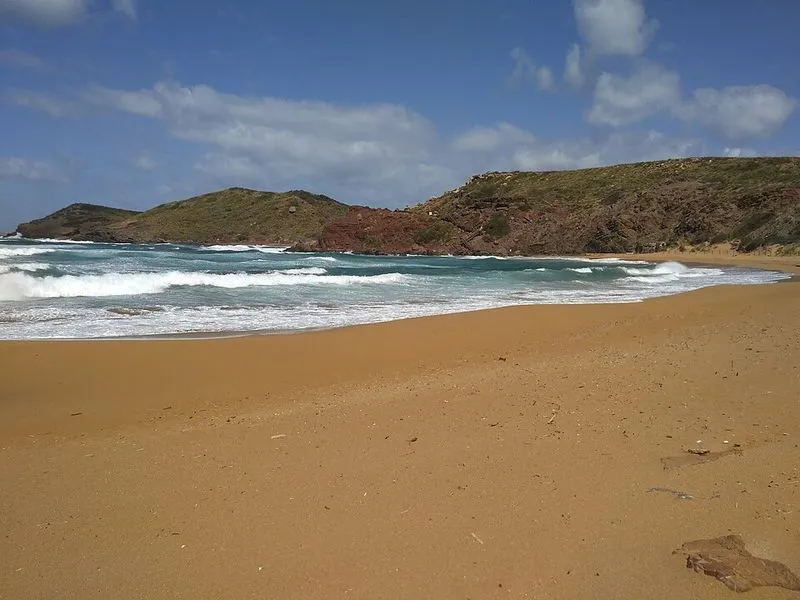 Playa Cavalleria en Es Mercadal, Islas Baleares — foto 2 de 9