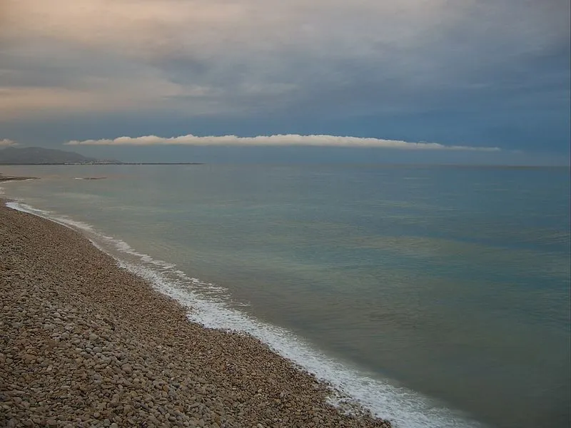 Playa de Cudolá en Cabanes, Castellón — foto 2 de 3