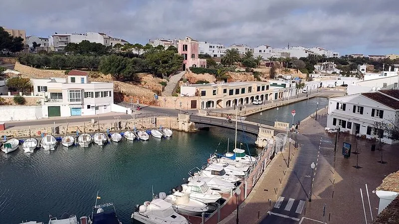 Playa de Degollador en Ciutadella de Menorca, Islas Baleares — foto 2 de 2