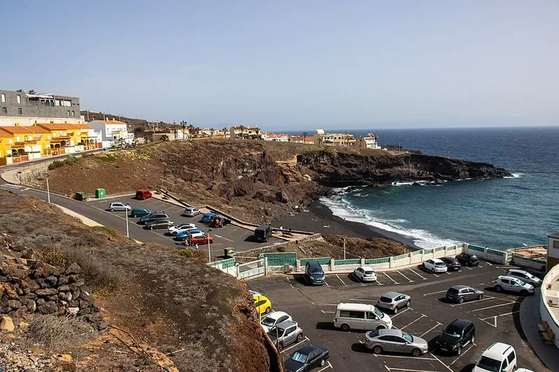 Playa El Abrigo en Fasnia, Santa Cruz de Tenerife — foto 2 de 3