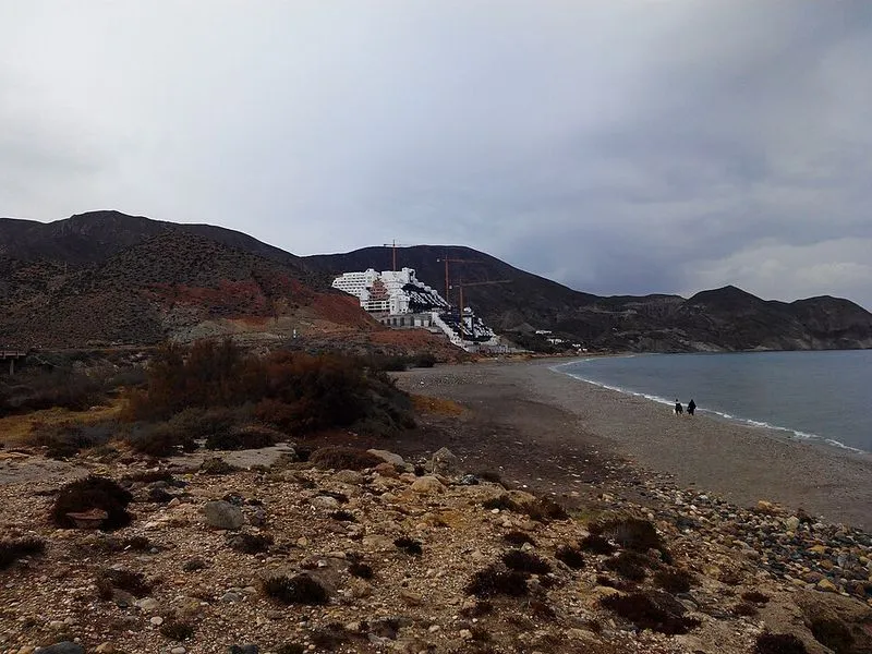 Playa del Algarrobico en Carboneras, Almería — foto 2 de 2