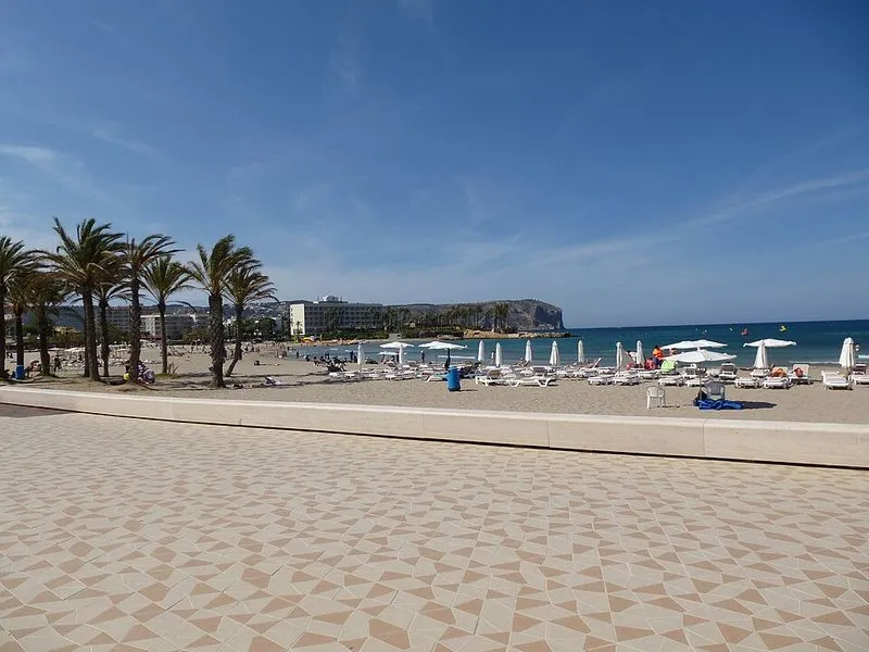 Playa El Arenal en Jávea/Xàbia, Alicante — foto 2 de 3