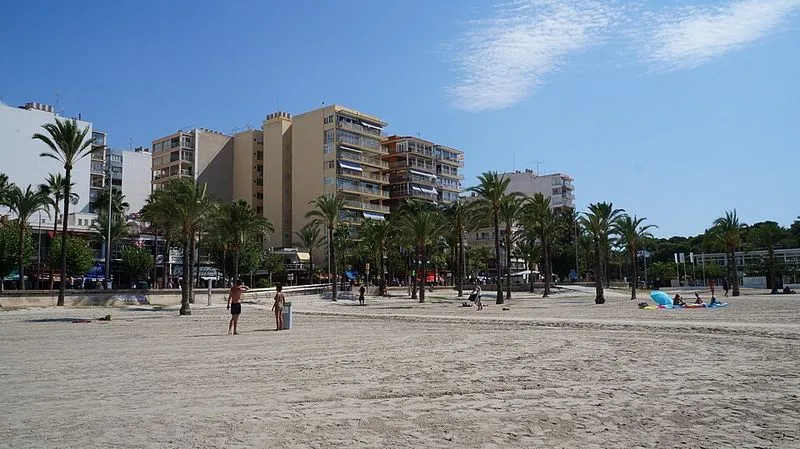 Playa del Arenal en Llucmajor, Islas Baleares — foto 5 de 7