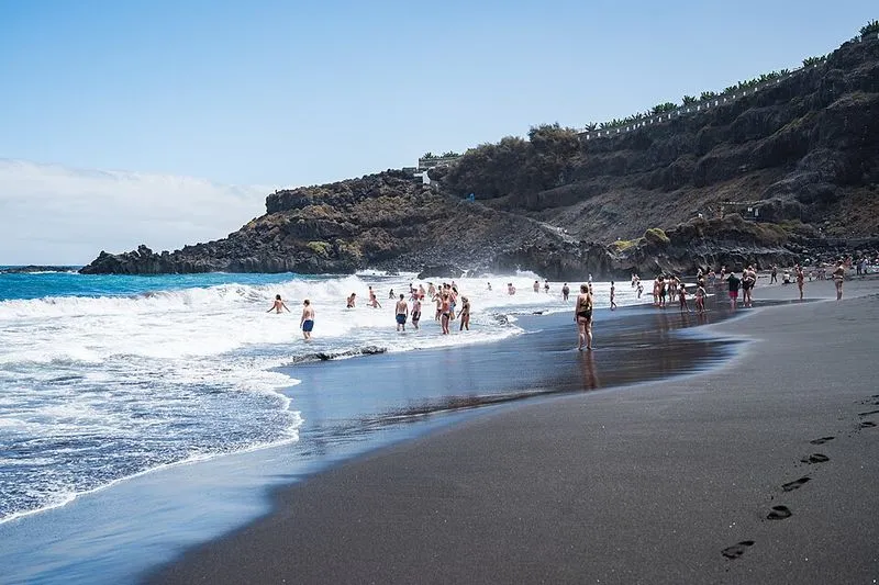 Playa El Bollullo en La Orotava, Santa Cruz de Tenerife — foto 4 de 5