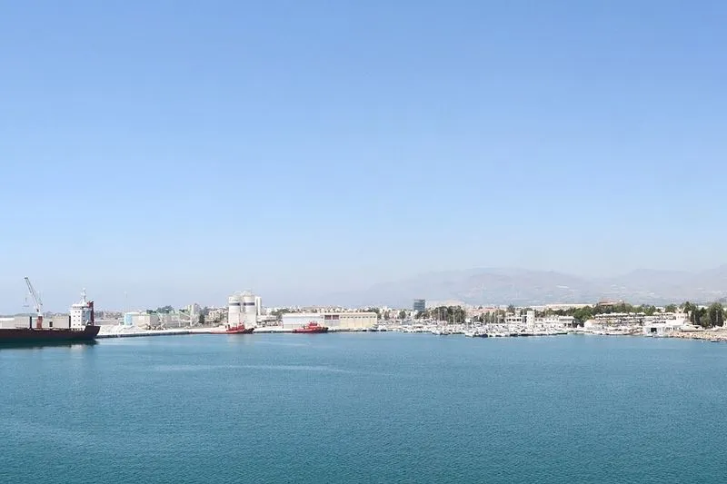 Playa del Cable en Motril, Granada — foto 2 de 3