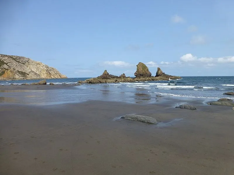 Playa El Cordial en Castrillón, Asturias — foto 3 de 4