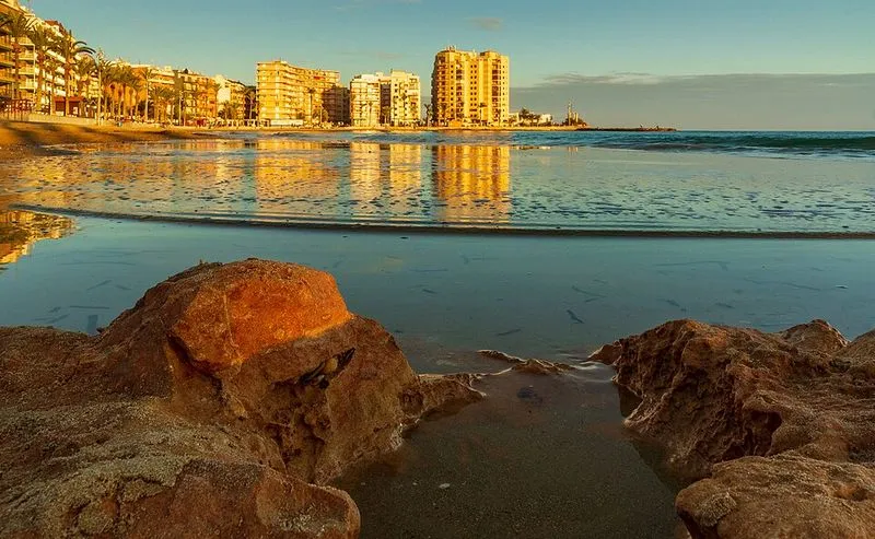 Playa del Cura en Torrevieja, Alicante — foto 13 de 14