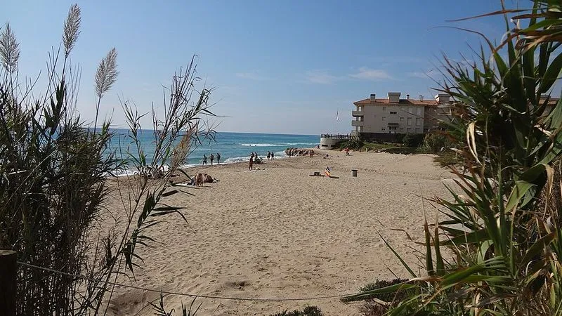 Playa del Francàs en El Vendrell, Tarragona — foto 5 de 6