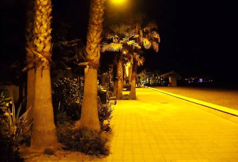 Playa El Morche en Torrox, Málaga — foto 2 de 5