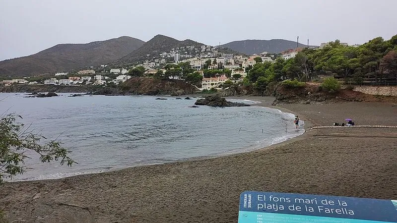 Playa El Morer en Llançà, Gerona — foto 5 de 6
