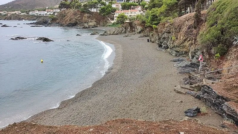 Playa El Morer en Llançà, Gerona — foto 6 de 6