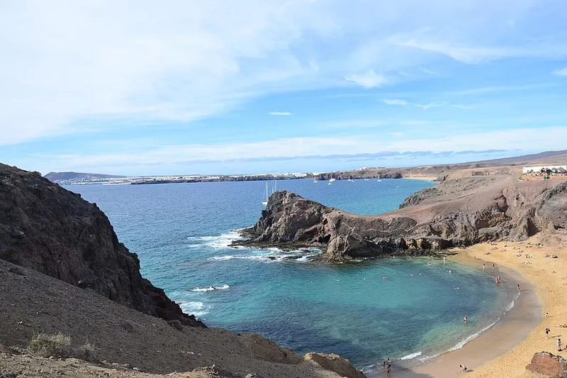 Playa El Papagayo en Yaiza, Las Palmas — foto 8 de 10