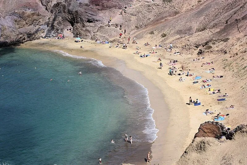 Playa El Papagayo en Yaiza, Las Palmas — foto 9 de 10