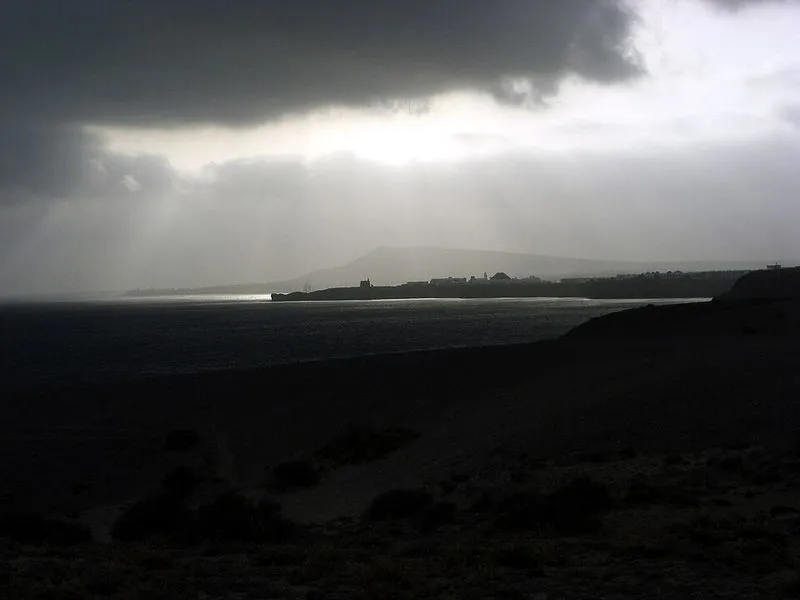 Playa El Pasito en Yaiza, Las Palmas — foto 2 de 2