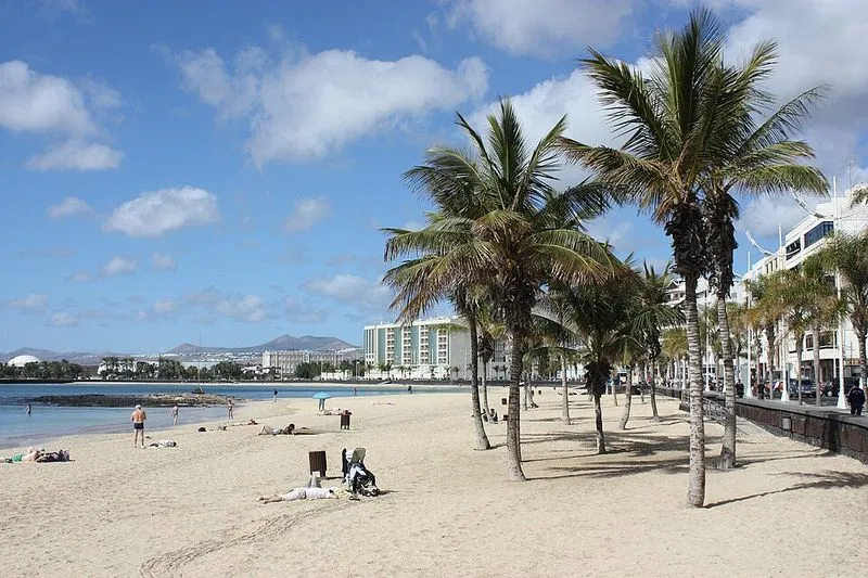 Playa del Reducto en Arrecife, Las Palmas — foto 7 de 10