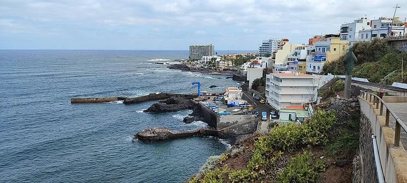 Playa El Roquete en San Cristóbal de La Laguna, Santa Cruz de Tenerife — foto 2 de 4