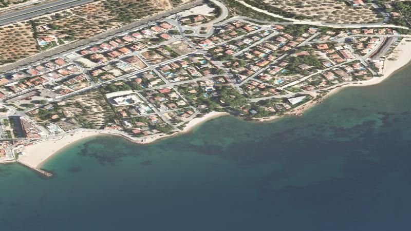 Vista aérea de Playa de els Capellans en L'Ampolla, Tarragona