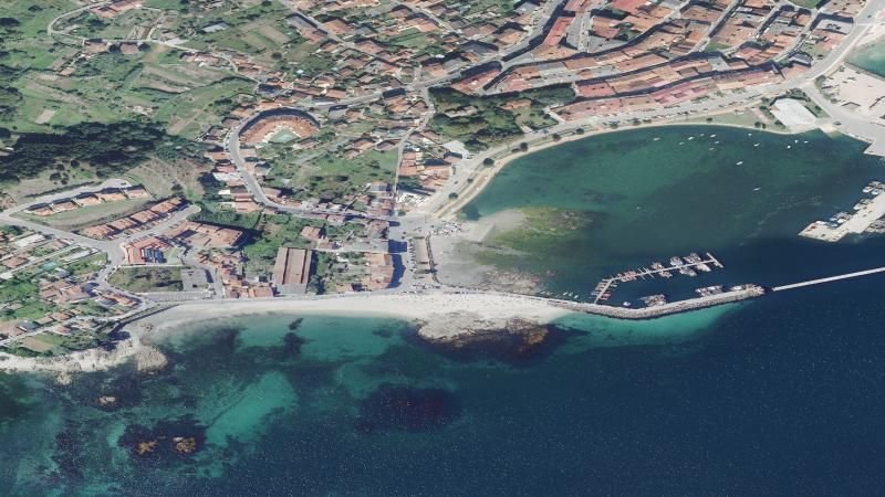 Vista aérea de Playa de Ensenada do Con en Moaña, Pontevedra