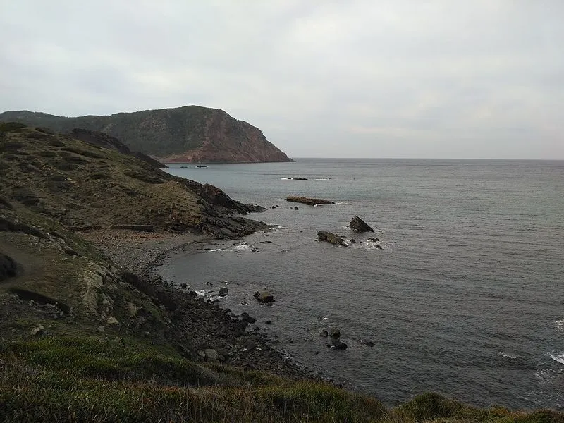 Playa Es Alocs en Ferreries, Islas Baleares — foto 4 de 4