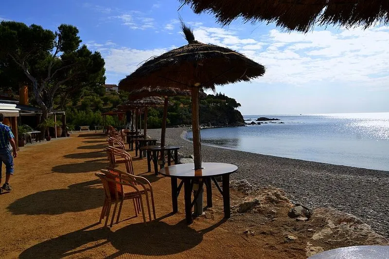 Playa de Garbet en Colera, Gerona — foto 3 de 10