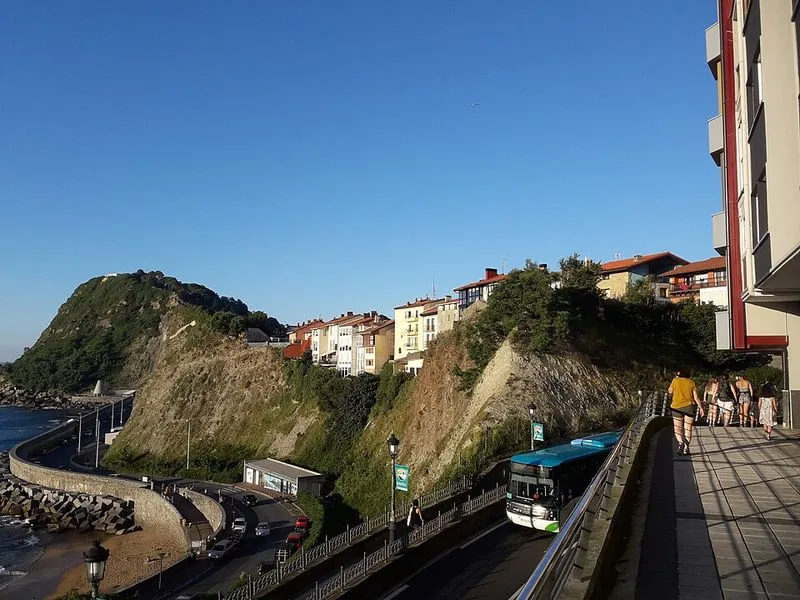 Playa Gaztetape en Getaria, Guipúzcoa — foto 5 de 6