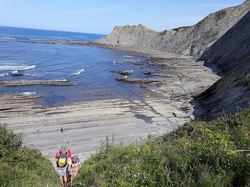 Playa Itxaspe en Deba, Guipúzcoa — foto 5 de 5