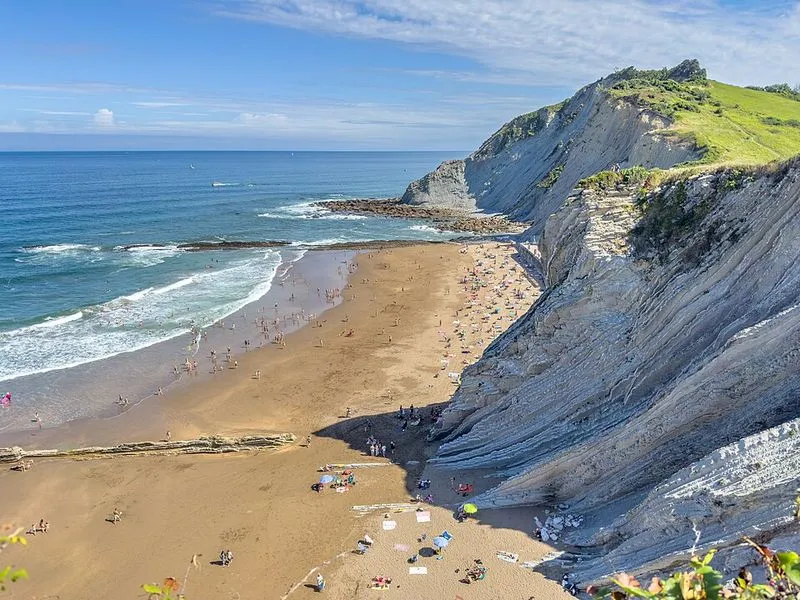 Playa de Itzurun en Zumaia, Guipúzcoa — foto 2 de 7