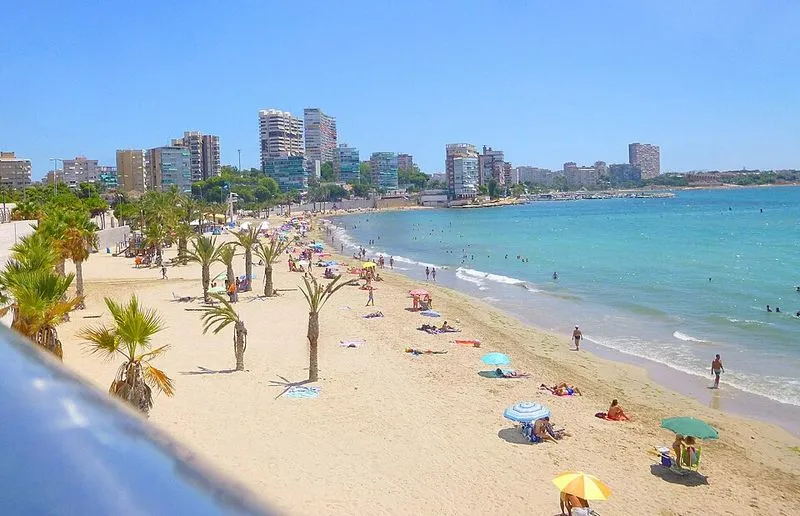 Playa de la Albufereta en Alacant/Alicante, Alicante — foto 8 de 8