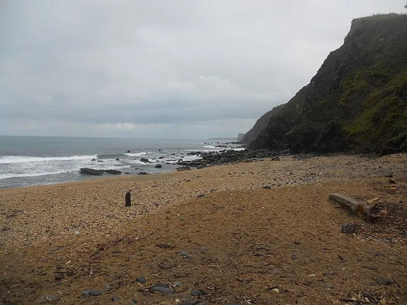 Playa La Atalaya en Ribadesella, Asturias — foto 2 de 3
