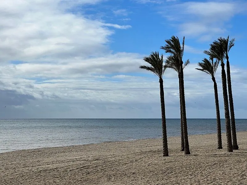 Playa La Bajadilla en Roquetas de Mar, Almería — foto 2 de 2