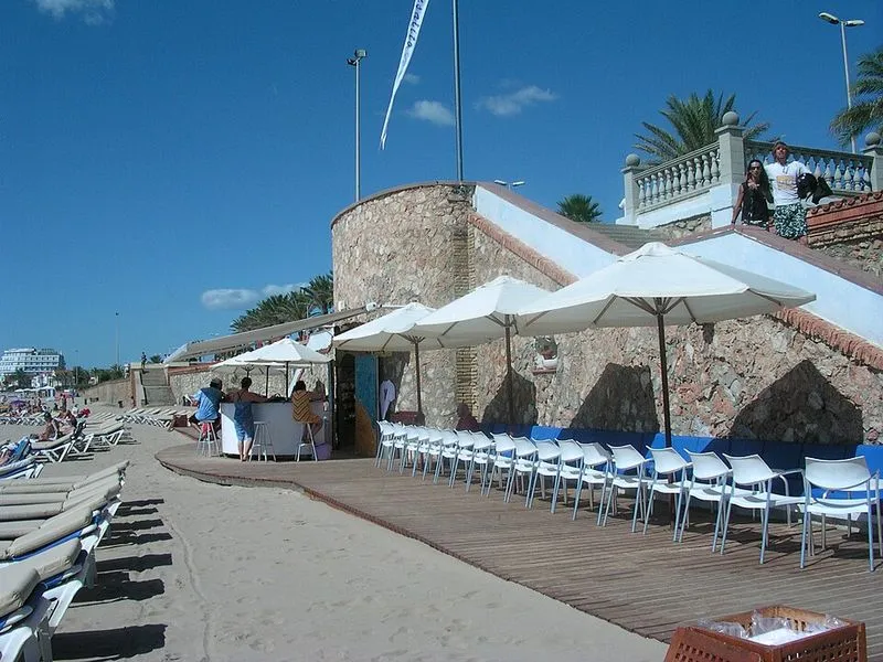 Playa de la Barra en Sitges, Barcelona — foto 5 de 7