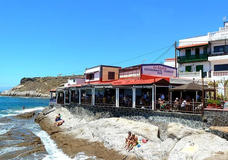 Playa de la Caleta en Adeje, Santa Cruz de Tenerife — foto 3 de 4