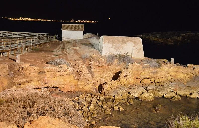 Playa de la Caleta en Cartagena, Murcia — foto 1 de 4