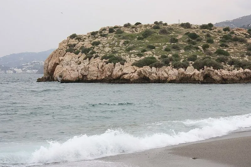 Playa La Charca en Salobreña, Granada — foto 4 de 4