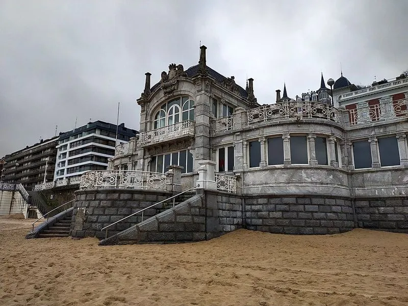 Playa La Concha en Donostia/San Sebastián, Guipúzcoa — foto 8 de 10