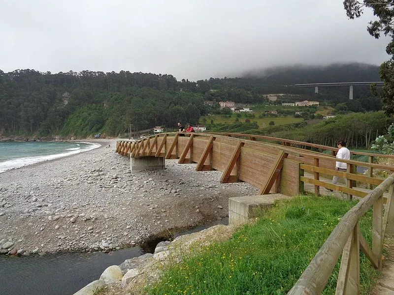 Playa de la Concha de Artedo en Cudillero, Asturias — foto 8 de 8