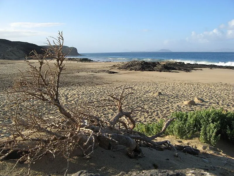 Playa de la Cruz en Yaiza, Las Palmas — foto 2 de 9
