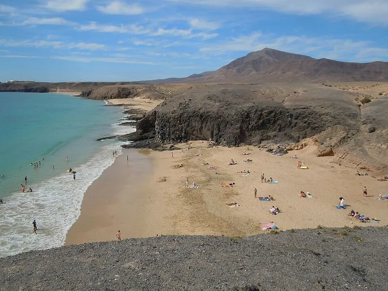 Playa de la Cruz en Yaiza, Las Palmas — foto 5 de 9