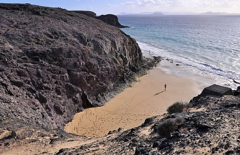 Playa de la Cruz en Yaiza, Las Palmas — foto 7 de 9