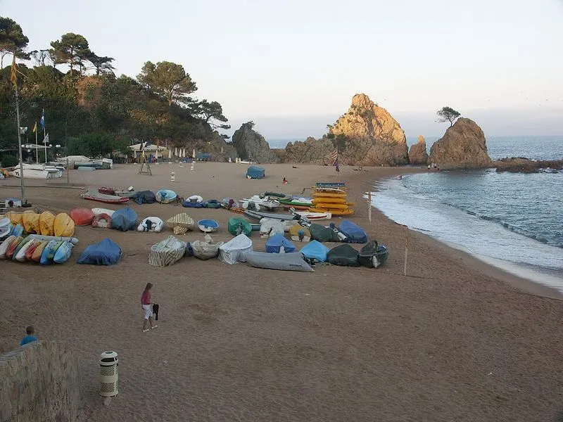 Playa de la Mar Menuda en Tossa de Mar, Gerona — foto 2 de 10
