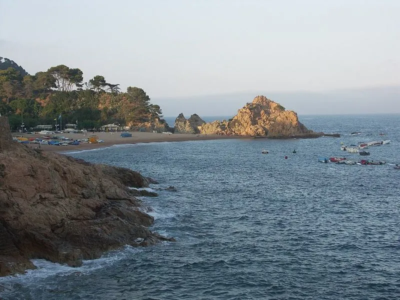 Playa de la Mar Menuda en Tossa de Mar, Gerona — foto 7 de 10