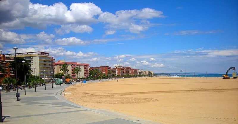 Playa de la Paella en Torredembarra, Tarragona — foto 3 de 3