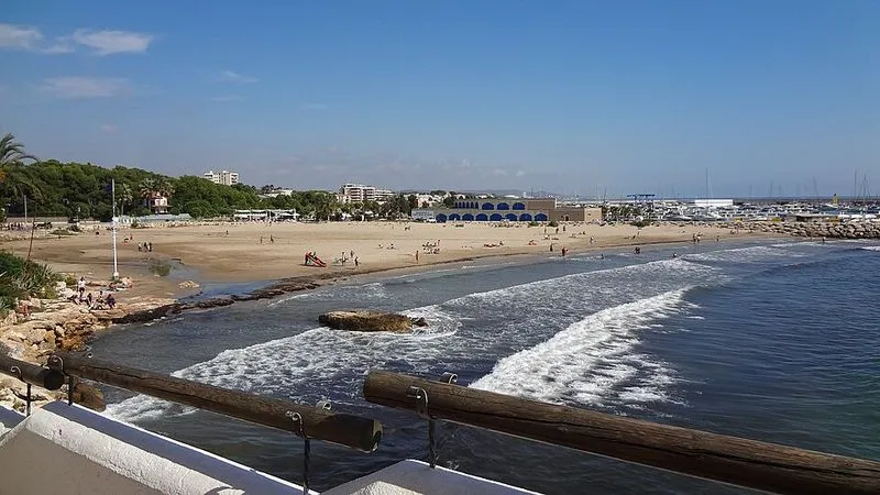 Playa La Pelliseta en Roda de Barà, Tarragona — foto 3 de 6