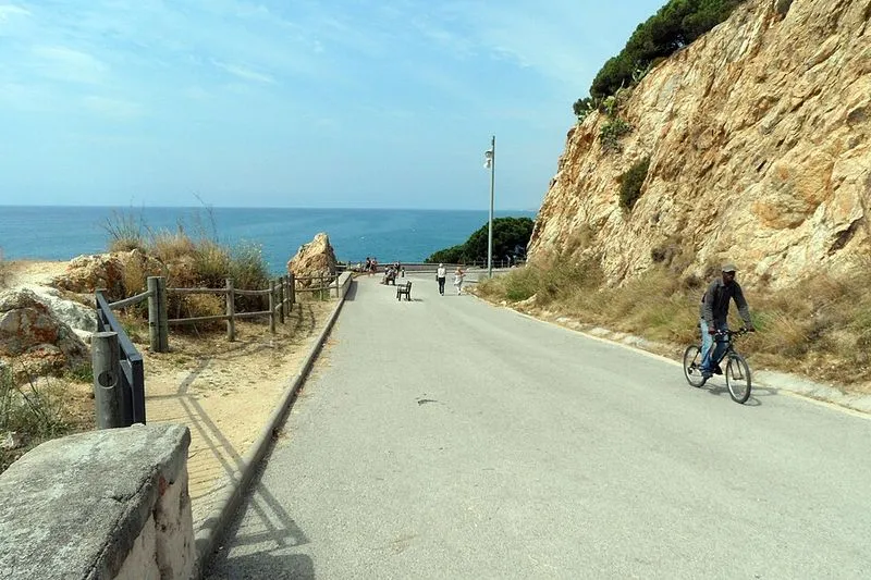 Playa de la Roca Grossa en Sant Pol de Mar, Barcelona — foto 10 de 10