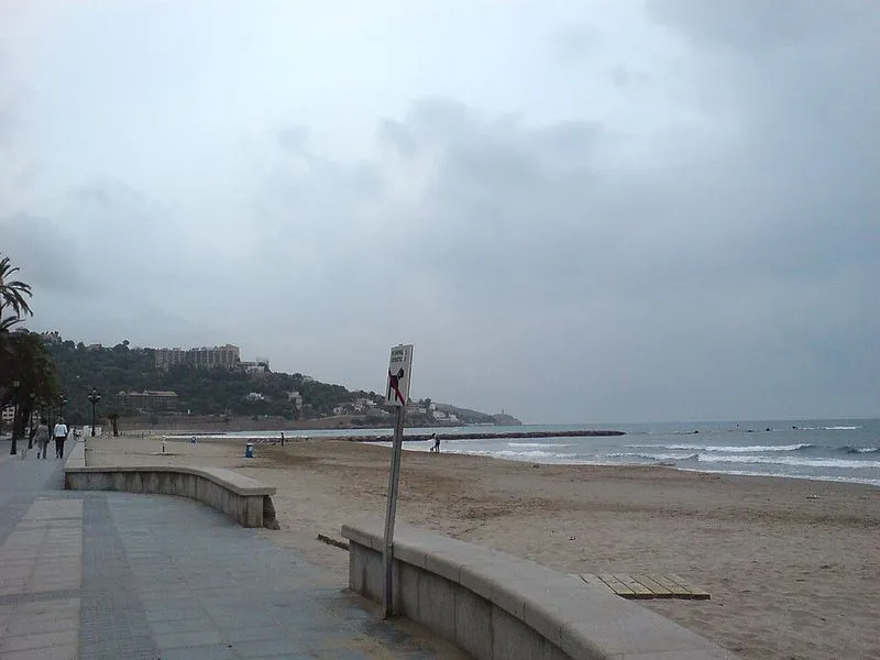 Playa L'Almadrava en Benicasim/Benicàssim, Castellón — foto 4 de 4