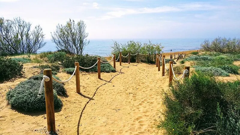 Playa Larga en Cartagena, Murcia — foto 3 de 5